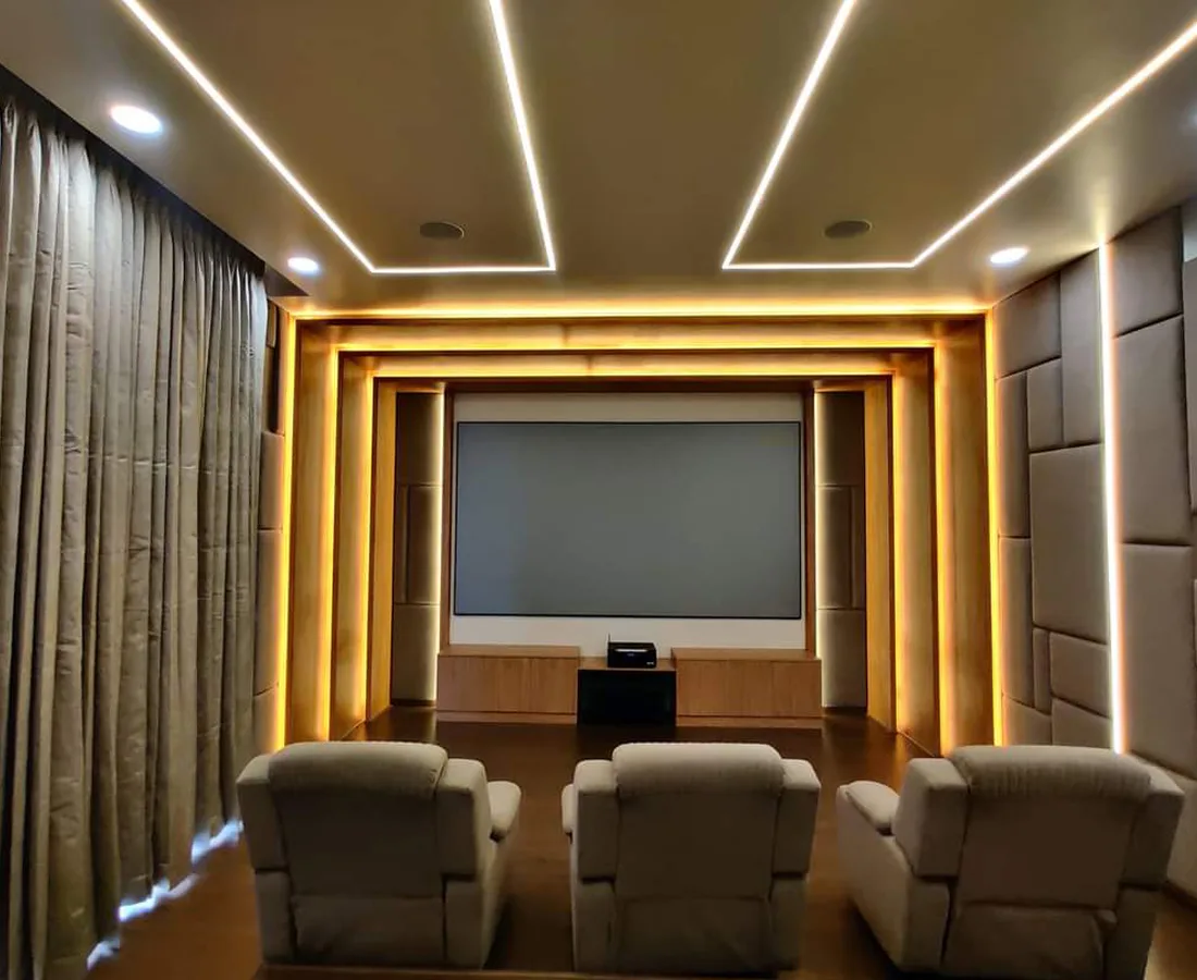 Project 11 · Cinesphere